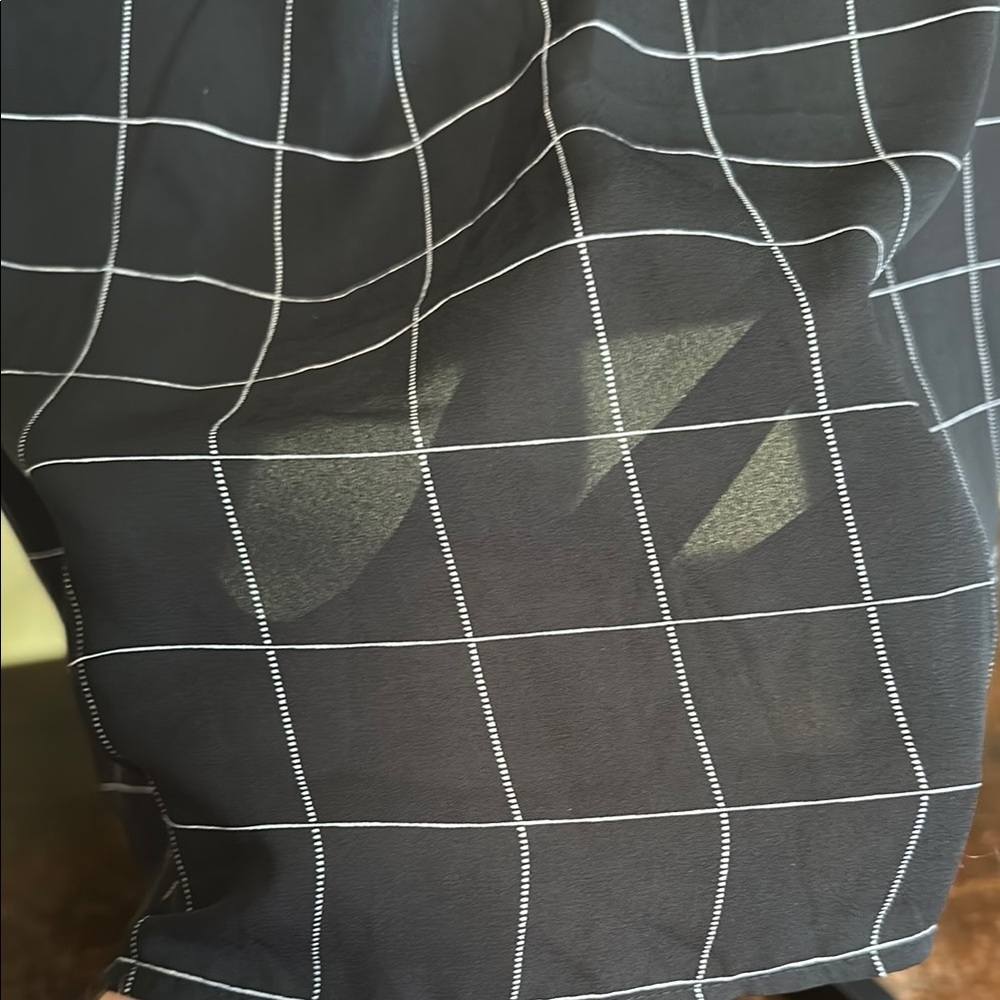 Lily Morgan Grid Pattern Tank Top - Picture 6 of 9